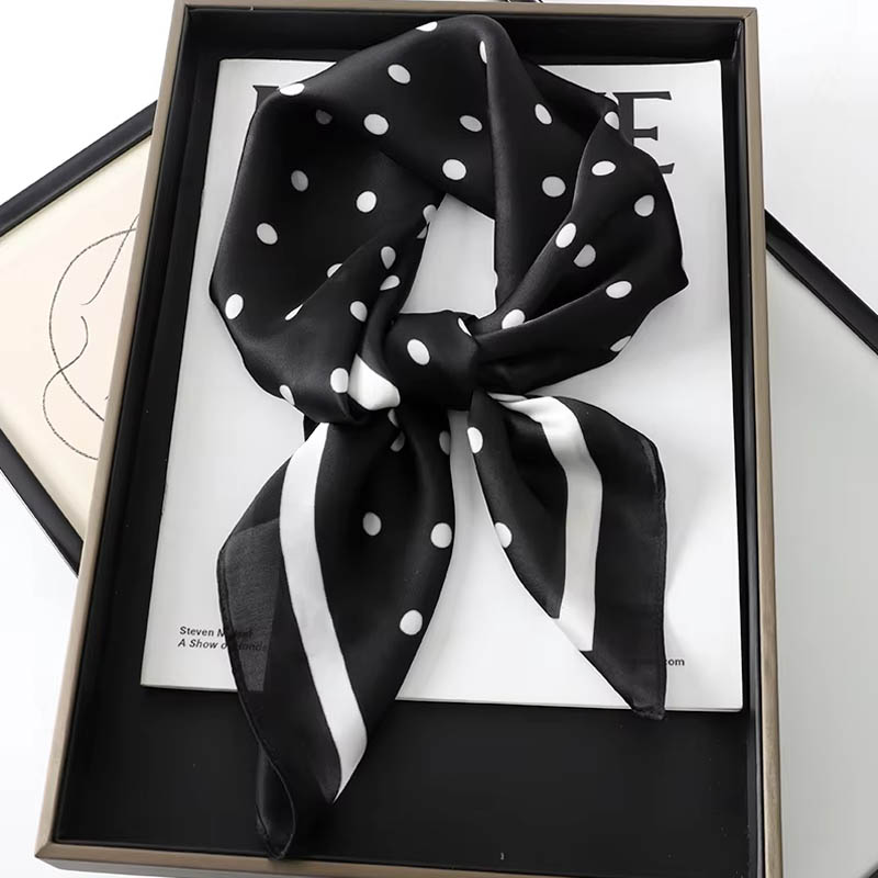Lüks Bayan Saç Noktası Desenli - Scarf Silk Square incelemesi ve fiyatı
